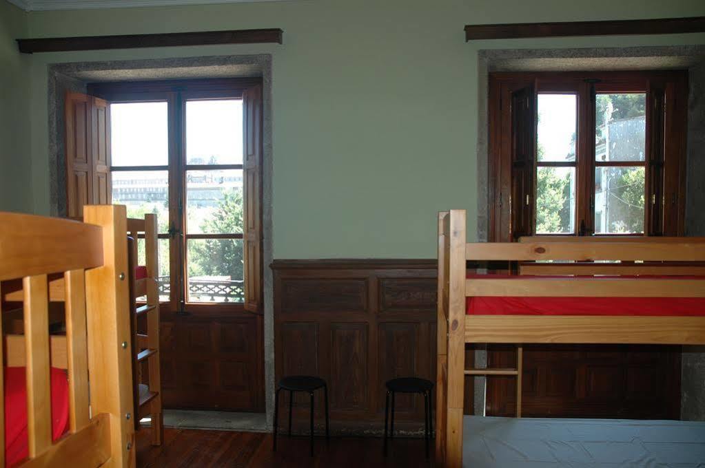 Albergue Roots & Boots Santiago de Compostela Exterior photo